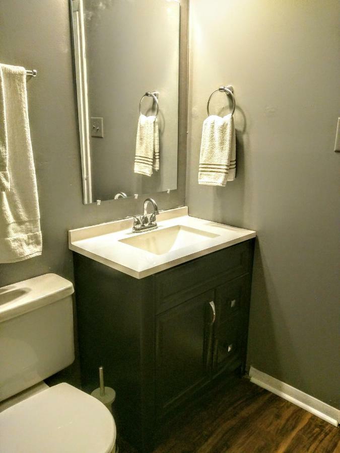 Delightful Townhome - Central Raleigh Location Екстер'єр фото